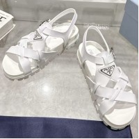 Резиновые сандалии Prada с перекрестными ремешками