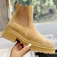 Замшевые ботинки Chanel