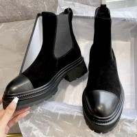 Замшевые ботинки Chanel