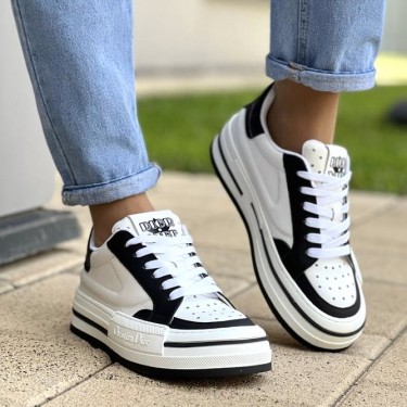 Cникерсы Dior D-Freeway