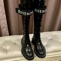 Сапоги Givenchy с ремешком