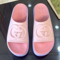 Шлепанцы Gucci с эмблемой GG