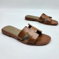 Кожаные сандалии Hermes с культовым вырезом