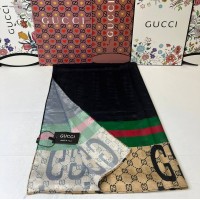 Платок Gucci