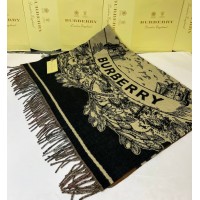 Платок Burberry