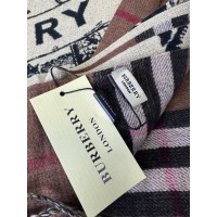 Платок Burberry