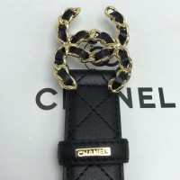 Ремень Chanel кожаный