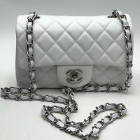 Стеганая сумка Chanel с логотипом CC 