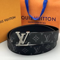 Ремень Louis Vuitton кожаный