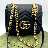 Мини-сумка Gucci GG Marmont