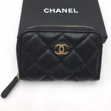 Кожаный кошелек Chanel с логотипом