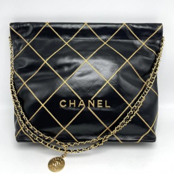 Сумка Chanel со съемной косметичкой