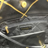 Сумка Chanel со съемной косметичкой
