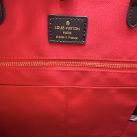Сумка Louis Vuitton OnTheGo MM со съемным футляром