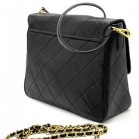 Винтажная сумка Chanel с застежкой CC