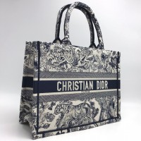 Сумка Dior Book Tote medium