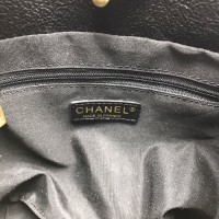 Кожаный рюкзак Chanel с косметичкой