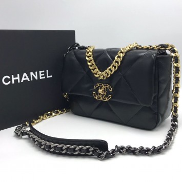Сумка Chanel Flap Bag со стеганым узором