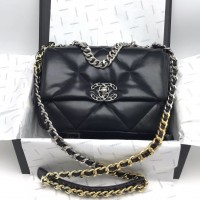 Сумка Chanel Flap Bag со стеганым узором