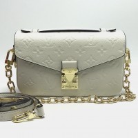 Сумка Louis Vuitton Pochette Metis East West