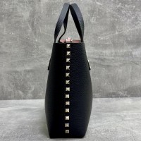 Сумка-тоут Valentino Rockstud