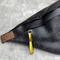 Поясная сумка Louis Vuitton Discovery