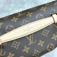 Поясная сумка Louis Vuitton Discovery