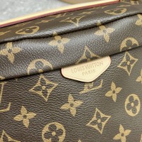 Поясная сумка Louis Vuitton Discovery