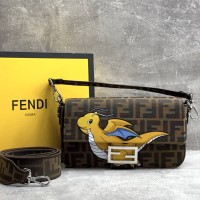 Сумка Fendi x FRGMT x POKEMON Baguette