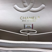 Стеганая сумка Chanel Timeless