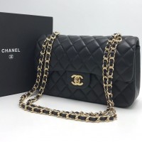 Стеганая сумка Chanel Timeless