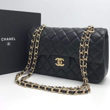 Стеганая сумка Chanel Timeless