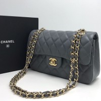 Стеганая сумка Chanel Timeless