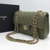 Стеганая сумка Chanel Timeless