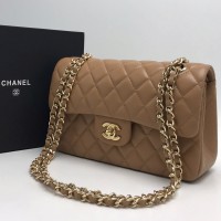 Стеганая сумка Chanel Timeless