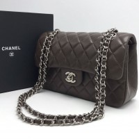 Стеганая сумка Chanel Timeless