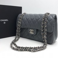 Стеганая сумка Chanel Timeless