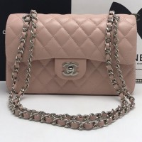 Стеганая сумка Chanel Timeless