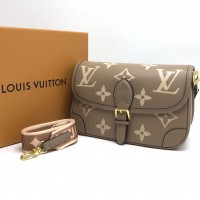 Сумка Louis Vuitton Diane