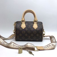 Сумка Louis Vuitton Speedy Bandouliere