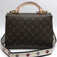 Сумка Louis Vuitton Cluny