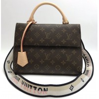 Сумка Louis Vuitton Cluny