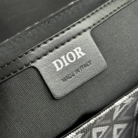 Сумка Dior Hit the Road