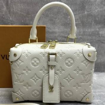 Сумка Louis Vuitton Petite Malle Souple