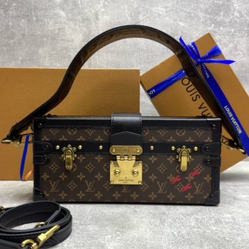 Сумка Louis Vuitton Petite Malle