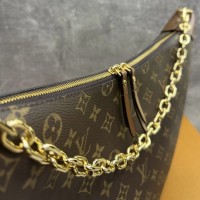 Сумка-хобо Louis Vuitton Loop