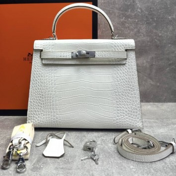 Сумка Hermes Kelly 28 с тиснением под крокодила