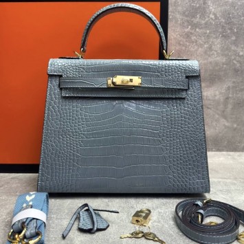 Сумка Hermes Kelly 28 с тиснением под крокодила