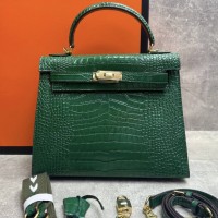 Сумка Hermes Kelly 28 с тиснением под крокодила