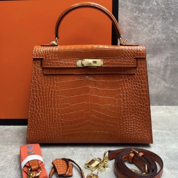 Сумка Hermes Kelly 28 с тиснением под крокодила